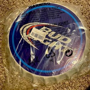 Bud Light Bottle Cap Metal Wall Decoration 14 inch sign